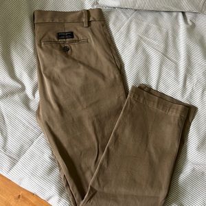 Men’s Banana Republic Chinos